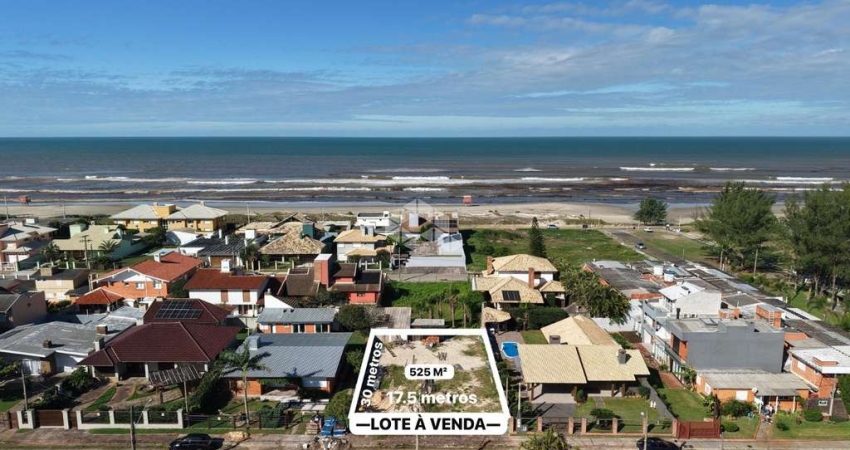 Terreno amplo 525m² de área há 2 quadras do mar Atlantida