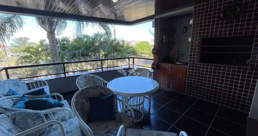Apartamento com 3 quartos à venda na Central, 428, Centro, Xangri-Lá