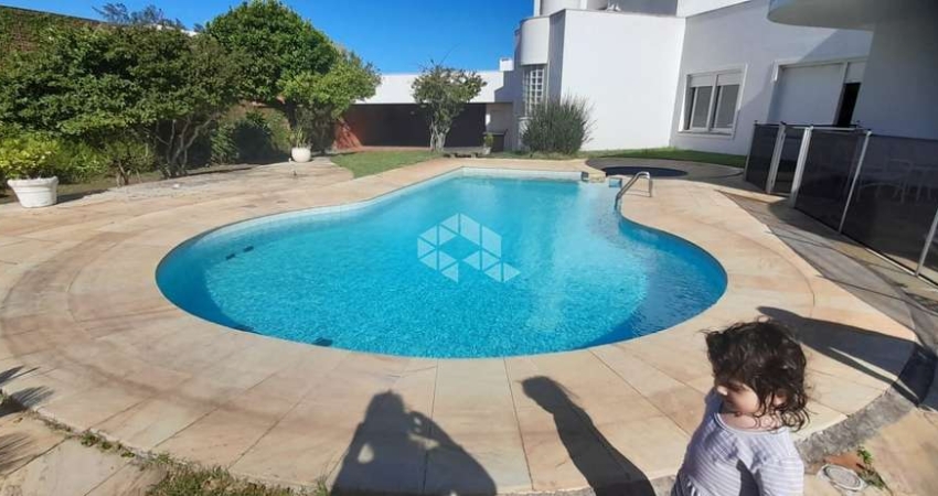 Casa térrea 4 dormitórios, 2 suítes, em Atlântida Xangri-La