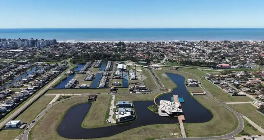Terreno à venda na Avenida Central, 1100, Centro, Xangri-Lá