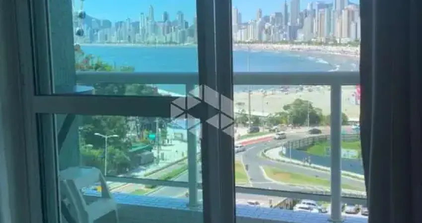 Flat com 1 quarto à venda na Rua Romeu Pereira, 84, Pioneiros, Balneário Camboriú