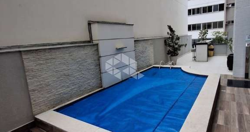 Apartamento Exclusivo com 3 Suítes e Terraço Privativo no Centro de Balneário Camboriú