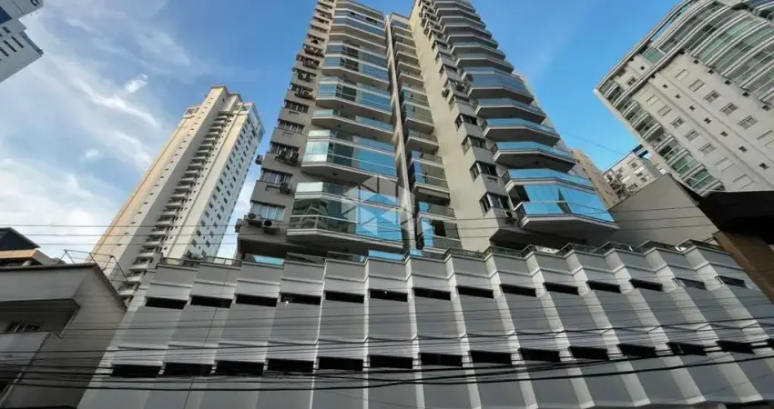 Apartamento 03 Dormitórios em Balneário Camboriú