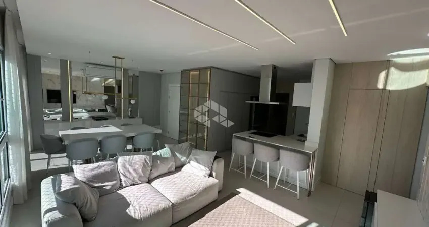 Apartamento 4 quartos mobiliado no Centro de Balneário Camboriú