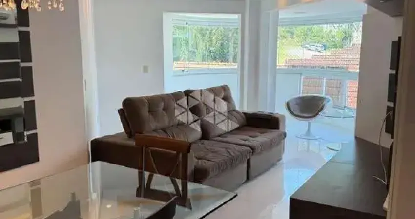 Apartamento 02 Quartos 01 Suíte 02 Vagas de garagem