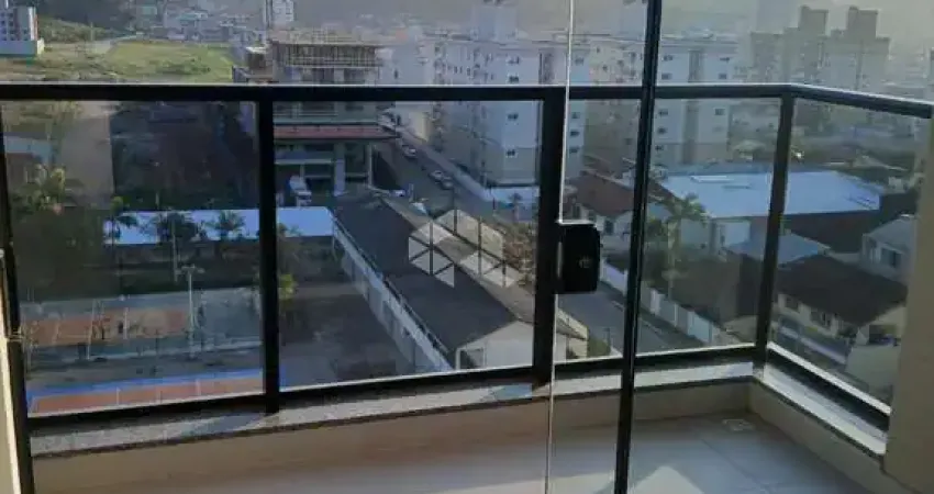 Apartamento com 2 quartos e 1 vaga no tabuleiro em camboriú/sc