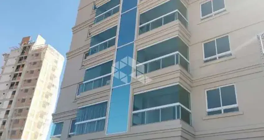 Apartamento com 2 suítes e 1 vaga de garagem mobiliado em porto belo a apenas 180m mar