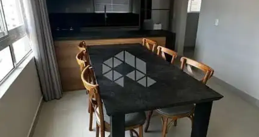 Apartamento com 2 suítes e 1 vaga de garagem mobiliado em porto belo a apenas 180m mar