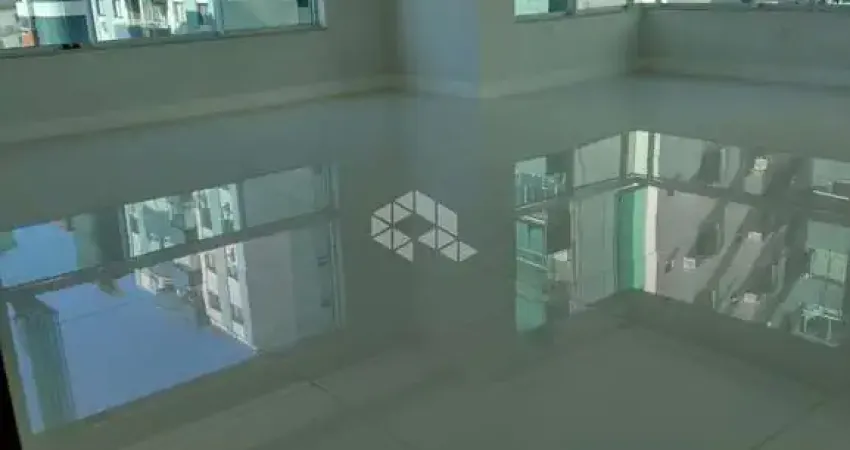 Apartamento quadra mar 3 suítes no centro de balneário camboriú