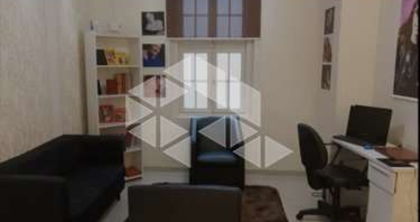 Sala comercial à venda na Rua Vigário José Inácio, 433, Centro Histórico, Porto Alegre