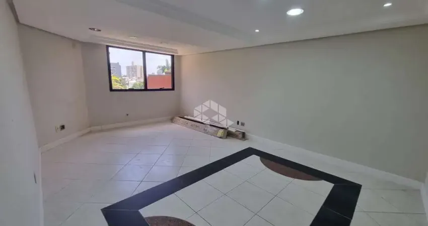 Sala Comercial no Petrópolis com 138 m² e 4 vagas.