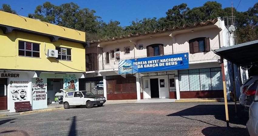 Barracão / Galpão / Depósito à venda na Avenida Juca Batista, 2403, Cavalhada, Porto Alegre