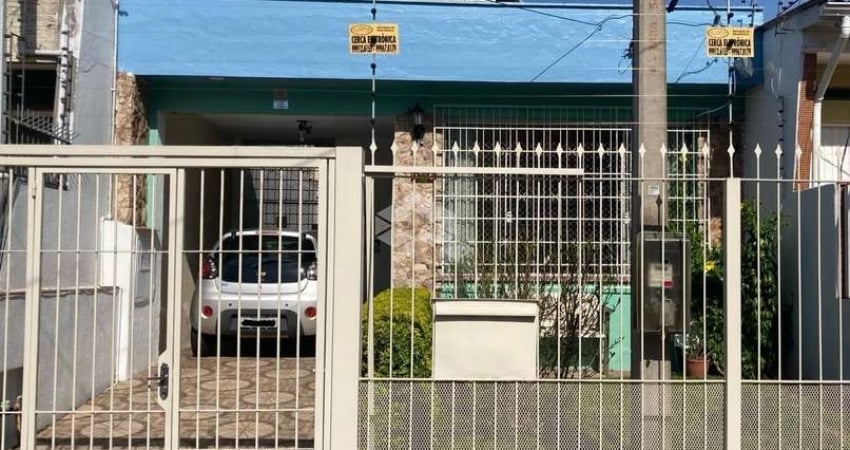 Casa com 2 quartos à venda na Rua Dona Augusta, 696, Menino Deus, Porto Alegre