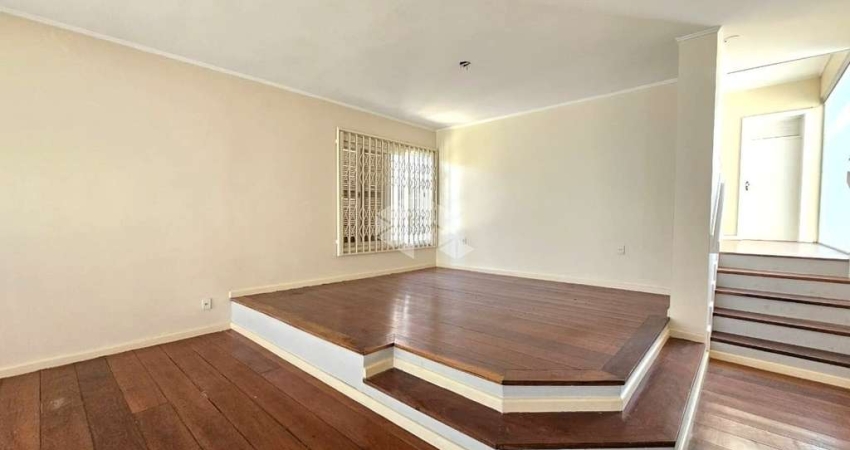 Casa com 5 dormitórios, suite, piscina - Sarandi  Porto Alegre.