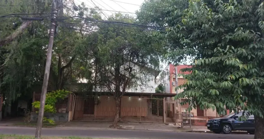 Casa em condomínio fechado com 2 quartos à venda na Avenida Alcides Maia, 428, Sarandi, Porto Alegre
