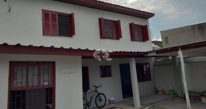 Casa com 3 quartos à venda na Rua Coronel João Pacheco de Freitas, 274, Jardim Itu Sabará, Porto Alegre