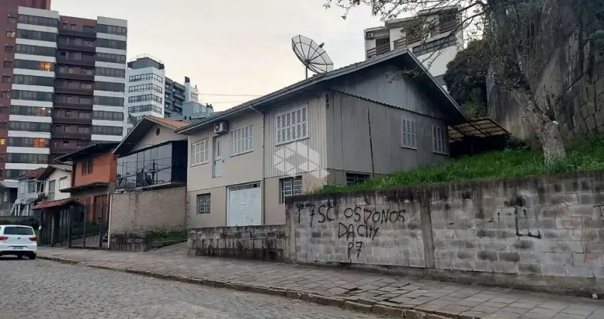 Terreno à venda na Rua Alagoas, 317, Humaitá, Bento Gonçalves
