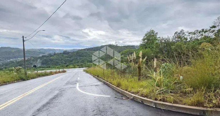 TERRENO DE ESQUINA EM LOTEAMENTO NO BAIRRO SANTO ANTÃO