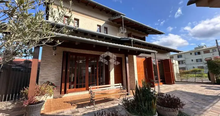 Casa com 4 quartos à venda na Rua Eugênio Pasqualotto, 140, São Roque, Bento Gonçalves