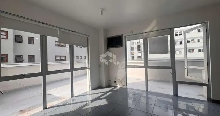 Vende-se uma sala comercial bairro centro em bento gonçalves rs