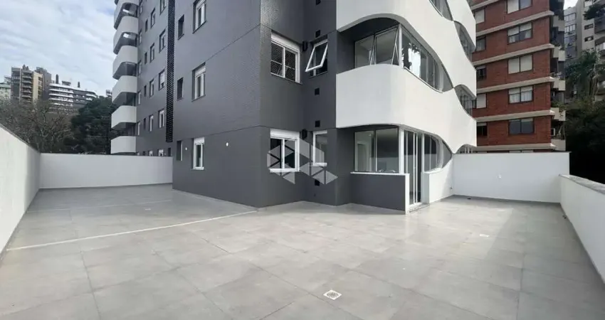 Apartamento 03 dormitórios, sendo 1 suíte com amplo terraço