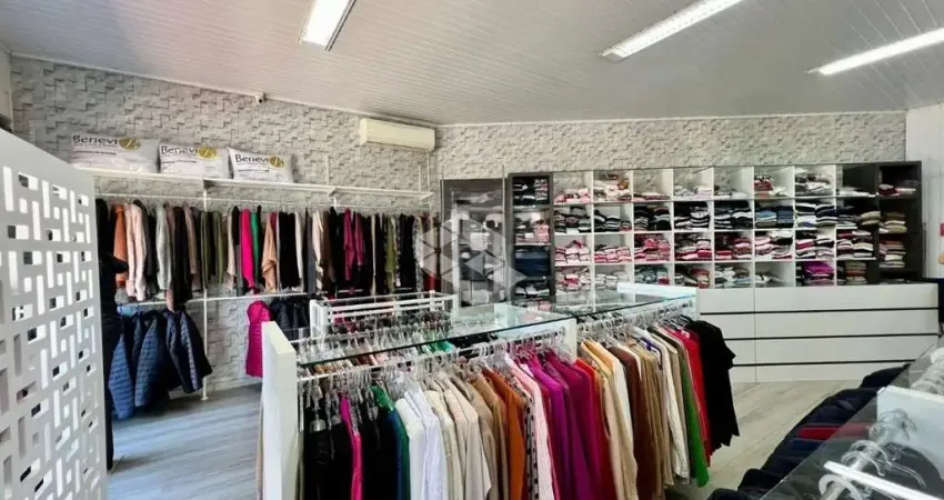 Vende-se um ponto comercial com estoque na cidade de bento gonçalves rs