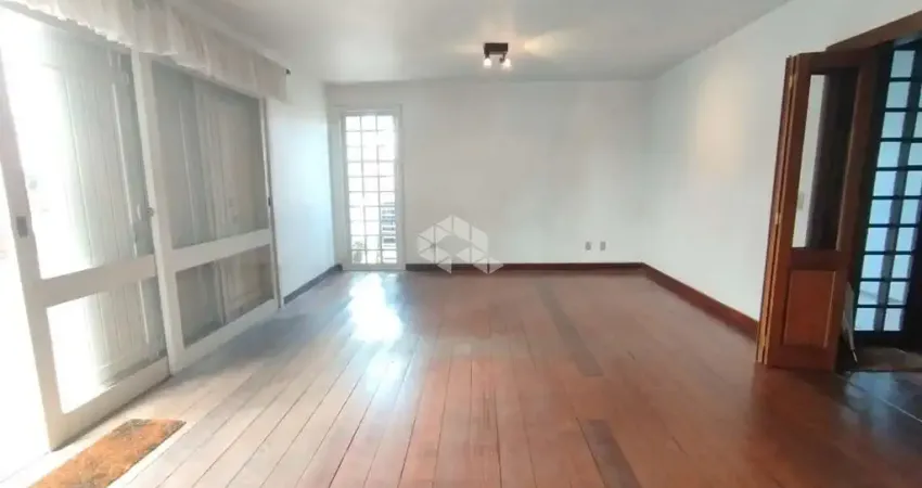 Casa com 3 quartos à venda na Rua Herny Hugo Dreher, 276, Planalto, Bento Gonçalves