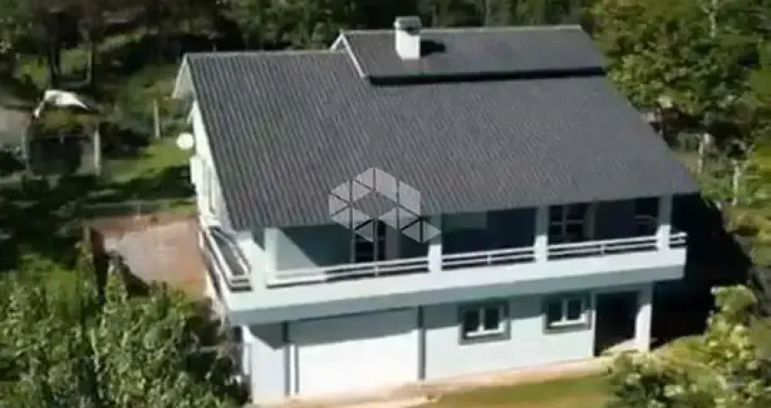 Com área de 2 hectares, seu refúgio em carlos barbosa  te espera!