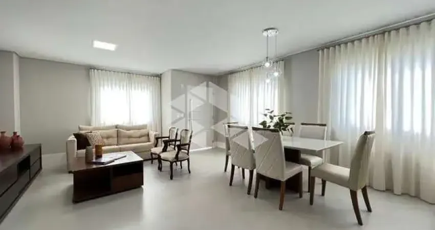 Casa com 03 quartos/dormitórios no bairro Deltaville, em Biguaçu- SC