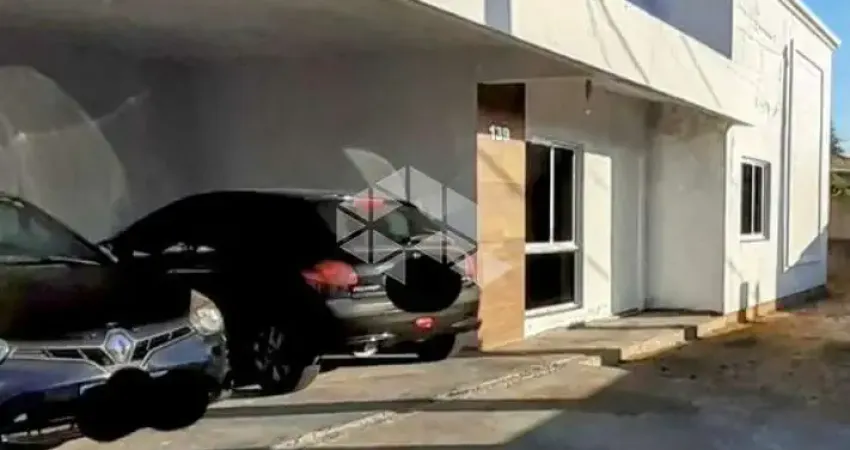 Casa com 3 quartos/dormitórios no bairro Serraria, em São José- SC