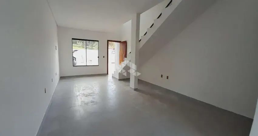 Sobrado com 2 quartos/dormitórios no bairro potecas, em são josé- sc