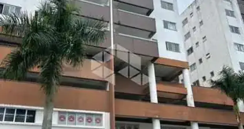 Apartamento com 3 quartos/dormitórios no bairro Rio Caveiras, em Biguaçu- SC