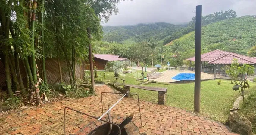 Chácara / sítio à venda na Rodovia BR-101, 1, Estiva (Guaporanga), Biguaçu