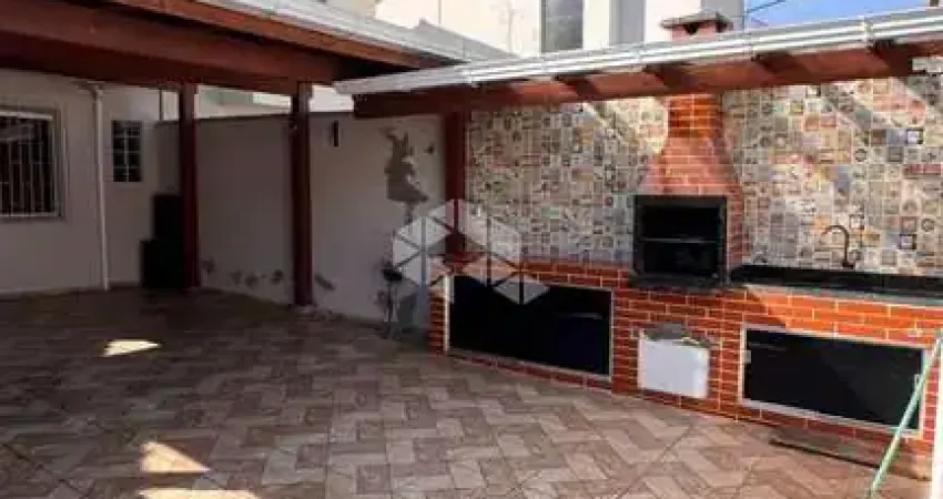 Sobrado com 2 quartos/dormitórios no bairro Bela Vista, em Palhoça - SC