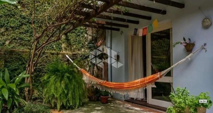 APARTAMENTO TÉRREO COM 3 DORMITÓRIOS