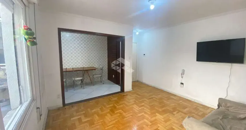APARTAMENTO 3 QUARTOS COM PÁTIO NO BAIRRO BOM FIM