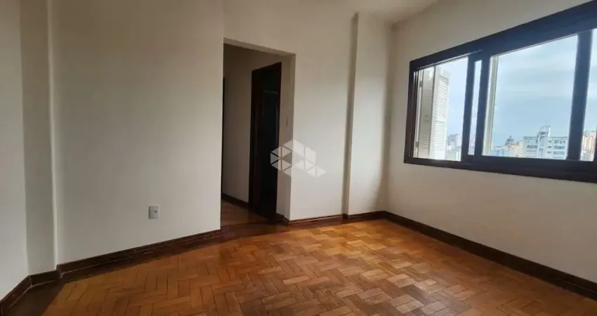 Apartamento 02 dormitórios desocupado