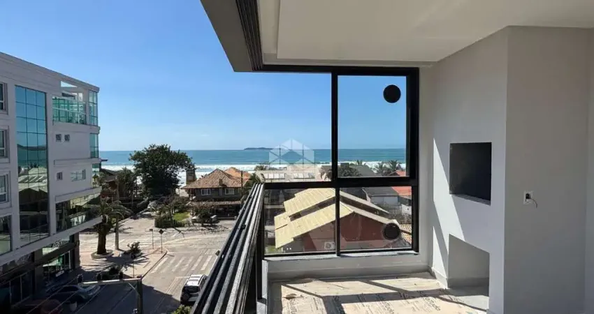 Apartamento com tres quartos a 30 metros da praia do mariscal em bombinhas sc