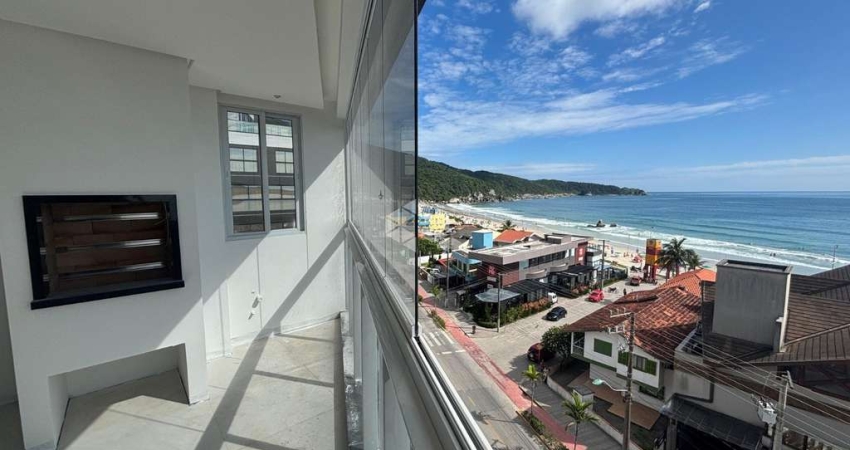 Apartamento frente mar com três quartos em Bombas Bombinhas SC