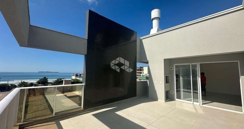 Cobertura Duplex com três suítes vista mar em Canto Grande/ Bombinhas SC