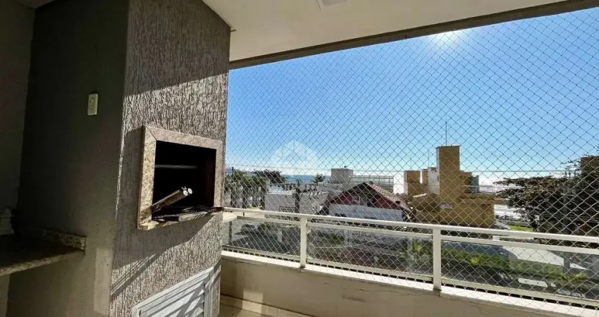 Apartamento com excelente localização na praia de Bombas