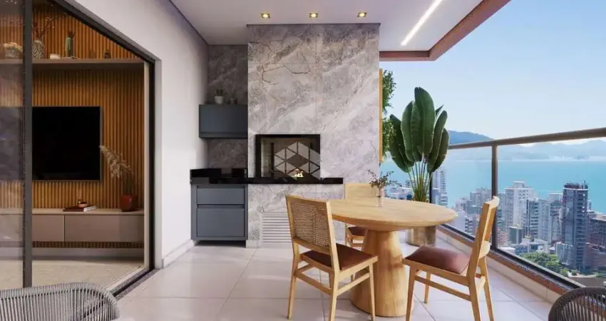 Apartamento com três suites na Meia Praia em Itapema SC