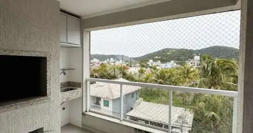 Apartamento com dois quartos no José Amândio em Bombinhas SC