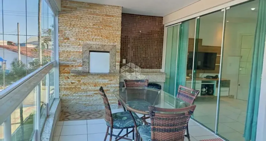 Apartamento com dois dormitórios sendo uma suíte em canto grande - bombinhas-sc
