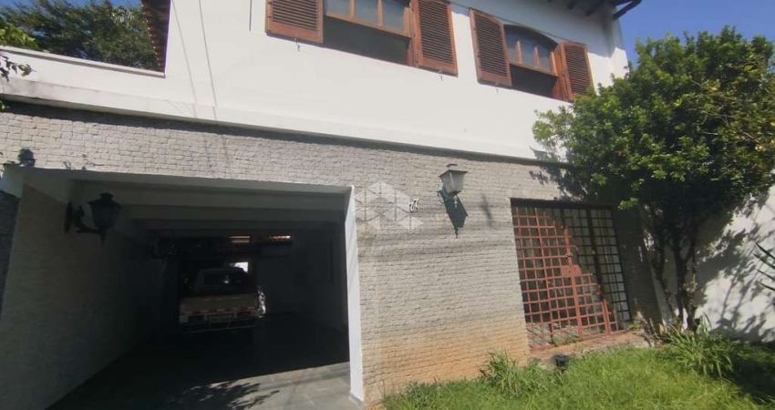 Casa a venda JARDIM PAULISTA 3 dorms, 1 suite, 4 vagas, piscina ao lado do IBIRAPUERA