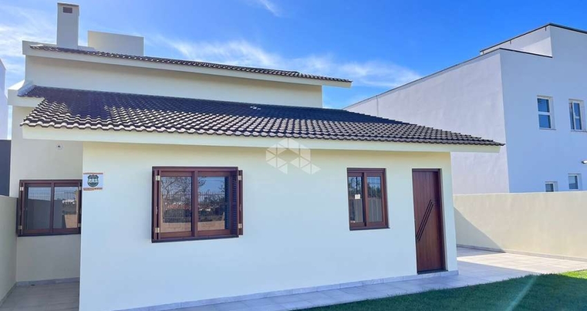 Casa sobrado de 03 dormitórios com suite à venda no bairro Camobi em Santa Maria