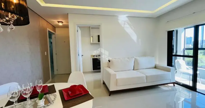 Ótimo apartamento com 02 dormitórios, suíte, sacada, churrasqueira e garagem coberta, à venda no bairro uglione em santa maria.