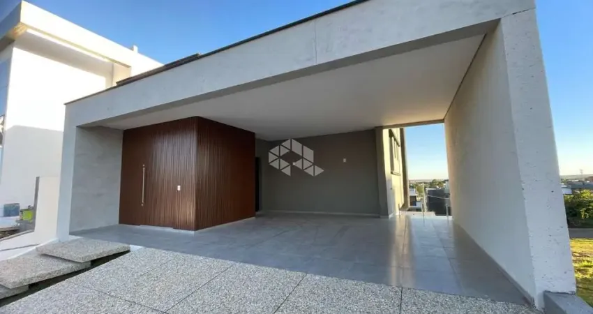 Casa com 03 dormitórios/ 03 suítes a venda no bairro Tomazetti em Santa Maria, RS!