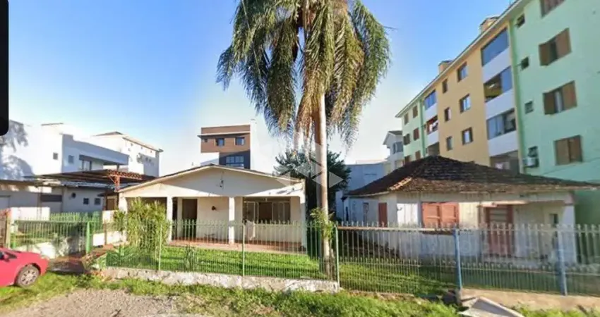 Terreno à venda na Lamartine Babo, 106, Camobi, Santa Maria