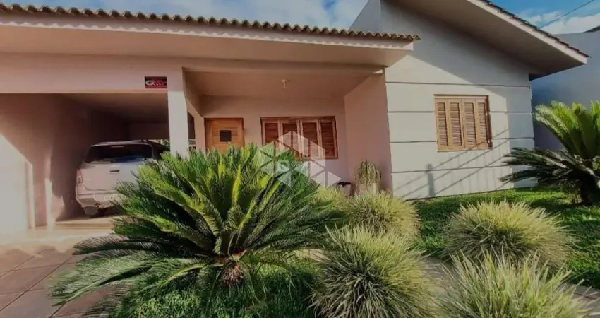 Casa à venda com 4 dormitórios em Camobi, Santa Maria - RS